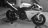 2009 Yamaha YZF-R1 & Accessories - Click to view photo 28 of 53. 