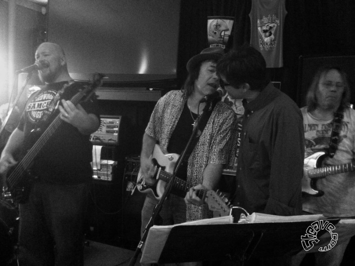 Coscino's Open Mic Night - Coscino's Pizza - February 2011