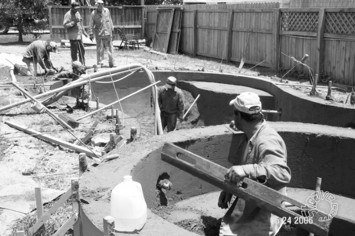 Pool and Spa Build - May, June, July, August 2006