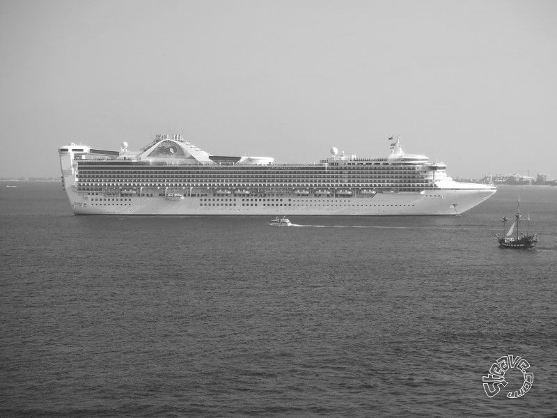 Royal Caribbean's Grandeur of The Seas - February, March 2007
